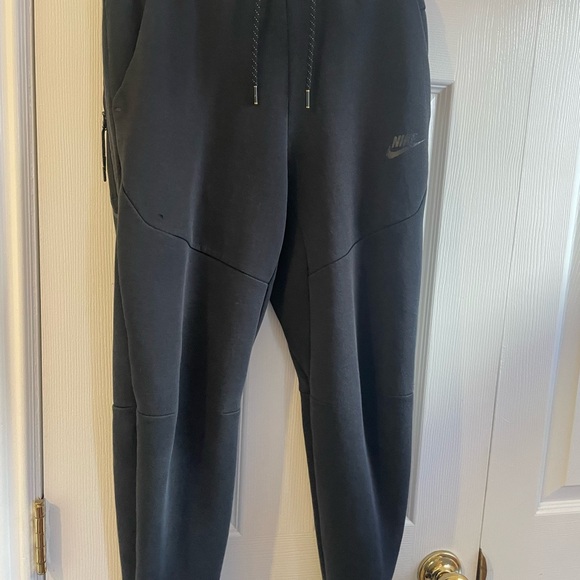Nike Dark Charcoal Sweatpants - Picture 10 of 10